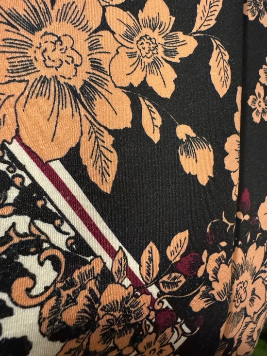 GUESS Body Con Floral & Animal Print scuba like fabric Dress XS - Picture 10 of 14